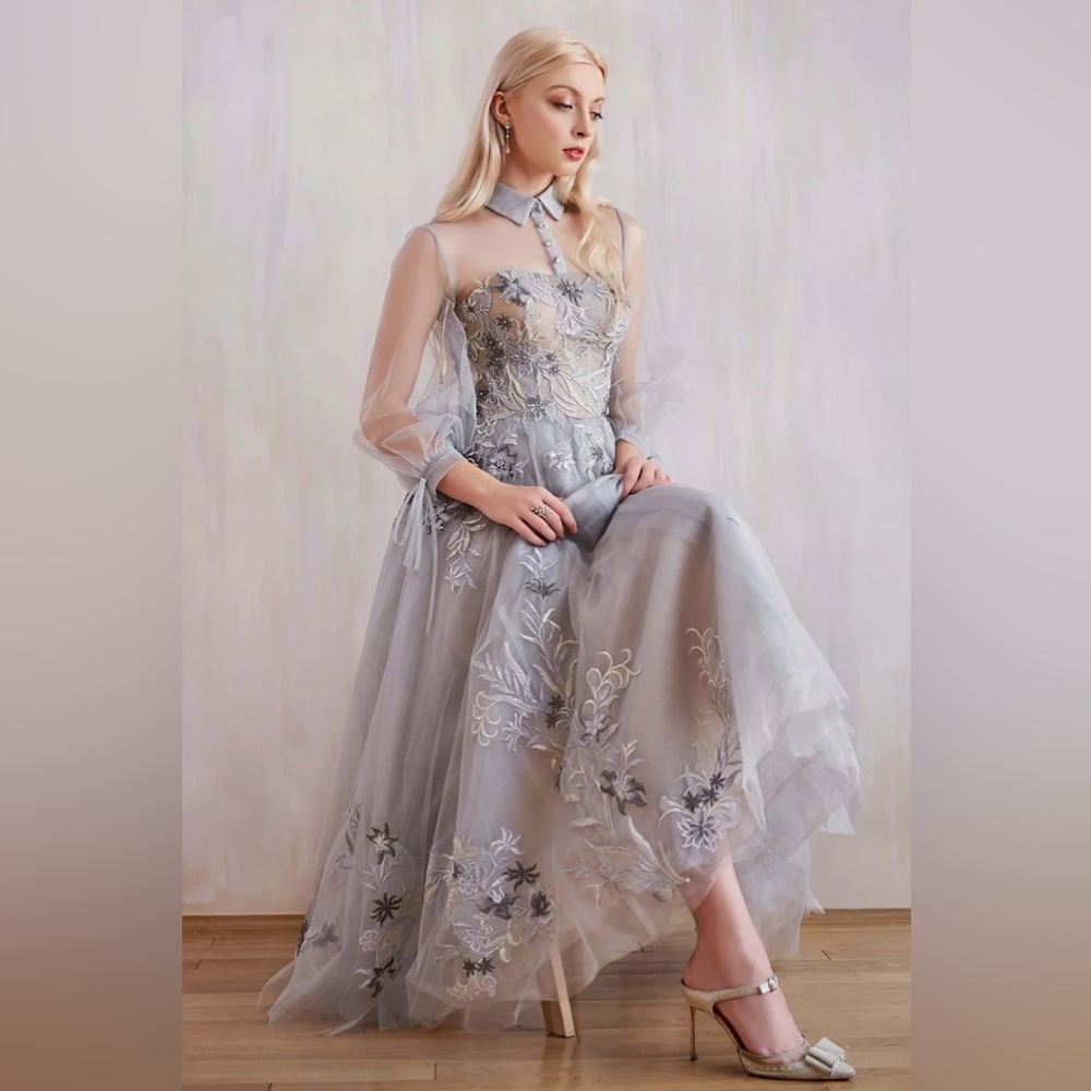 ⚡️SOLD⚡️Andrea and Leo Duchesa cocktail gown - Picture 5 of 9